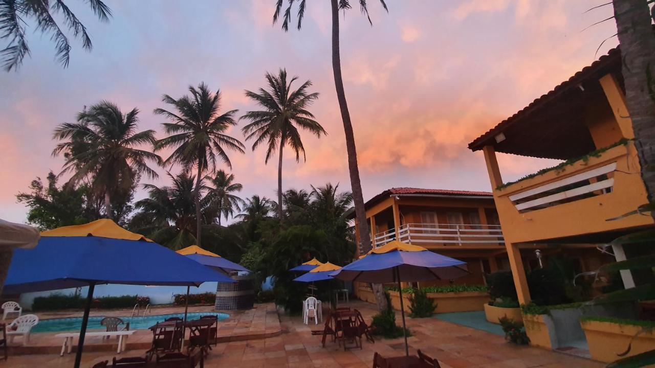 Pousada E Restaurante Sombra Dos Coqueiros Trairi Exteriör bild