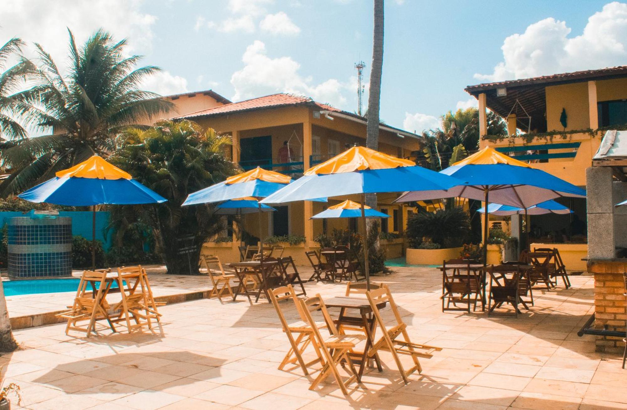 Pousada E Restaurante Sombra Dos Coqueiros Trairi Exteriör bild